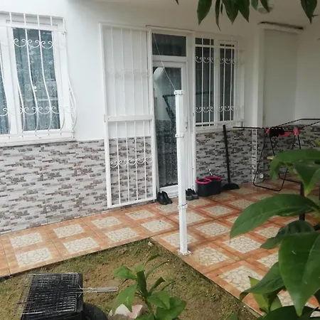 Konyaalti Furkan Family Appartement